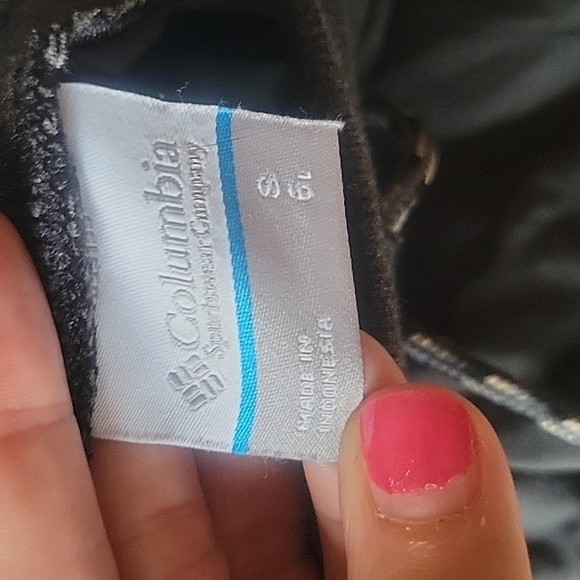 Columbia Dark Gray Shorts Size Small - Picture 5 of 6